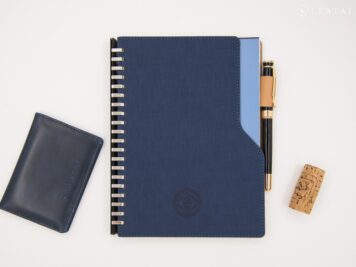 ビジネスダイアリー、ノートのカスタマイズ、ビジネスダイアリーのおすすめ、ノートメーカー、企業向けノート、ビジネスダイアリー印刷、ノート工場、企業向けギフト